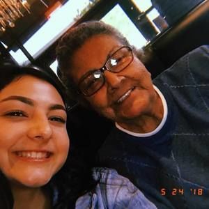 Meet your Posher, Kenna